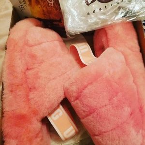 Ugg Slides